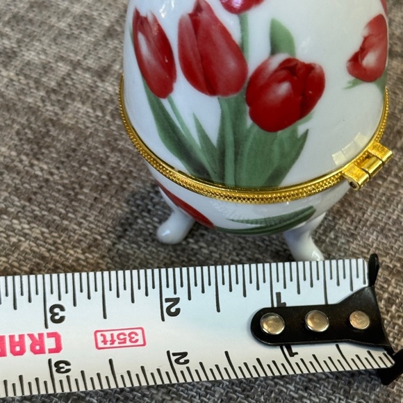 Vintage Red Tulip Egg with Gold Trim - Picture 6 of 6